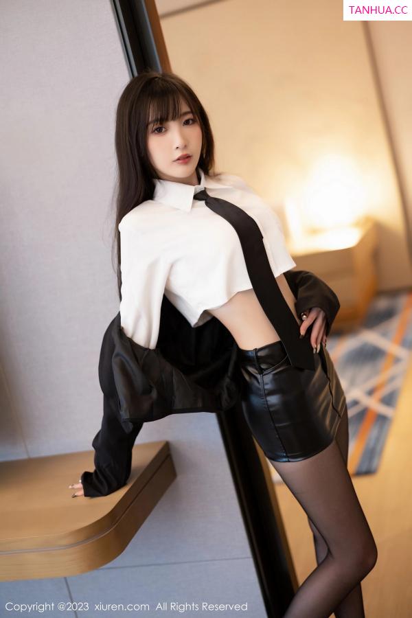 林星阑  [XiuRen]高清写真图 2023.04.27 No.6651 林星阑 黑丝美腿第15张图片